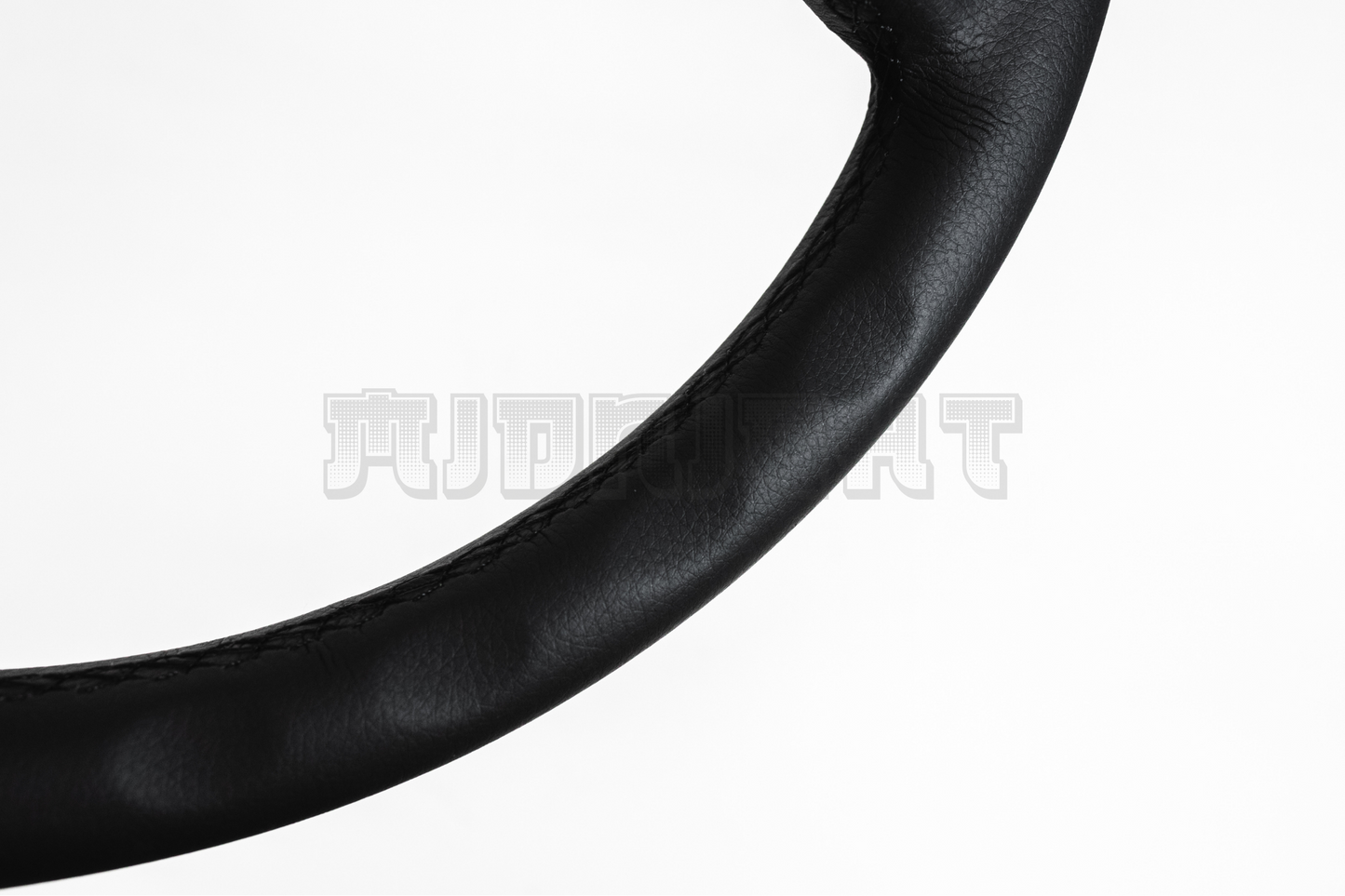 MOMO MOD 08 Style 330mm Leather Steering Wheel
