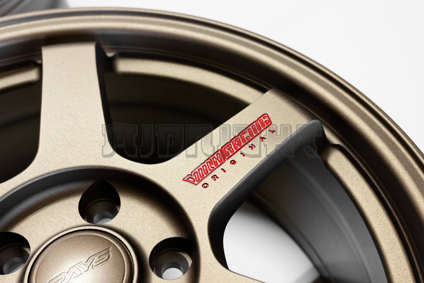 Volk Racing TE37 Style 17" 7.5J +35 (5X114.3)