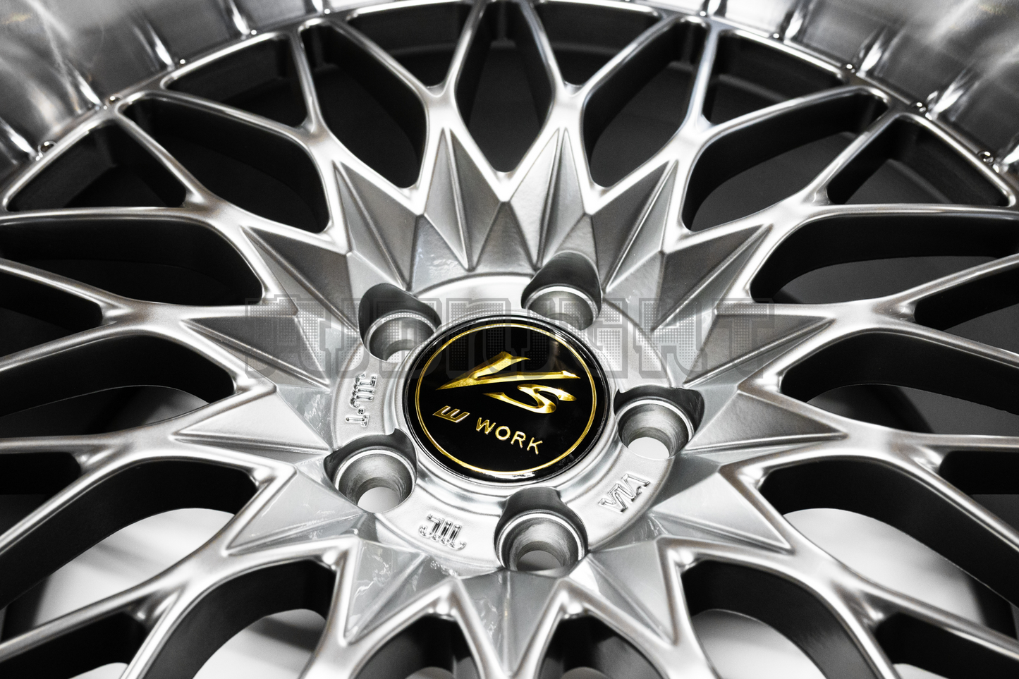 Work VSXV Style 18" 9.5J +25 (5X100)