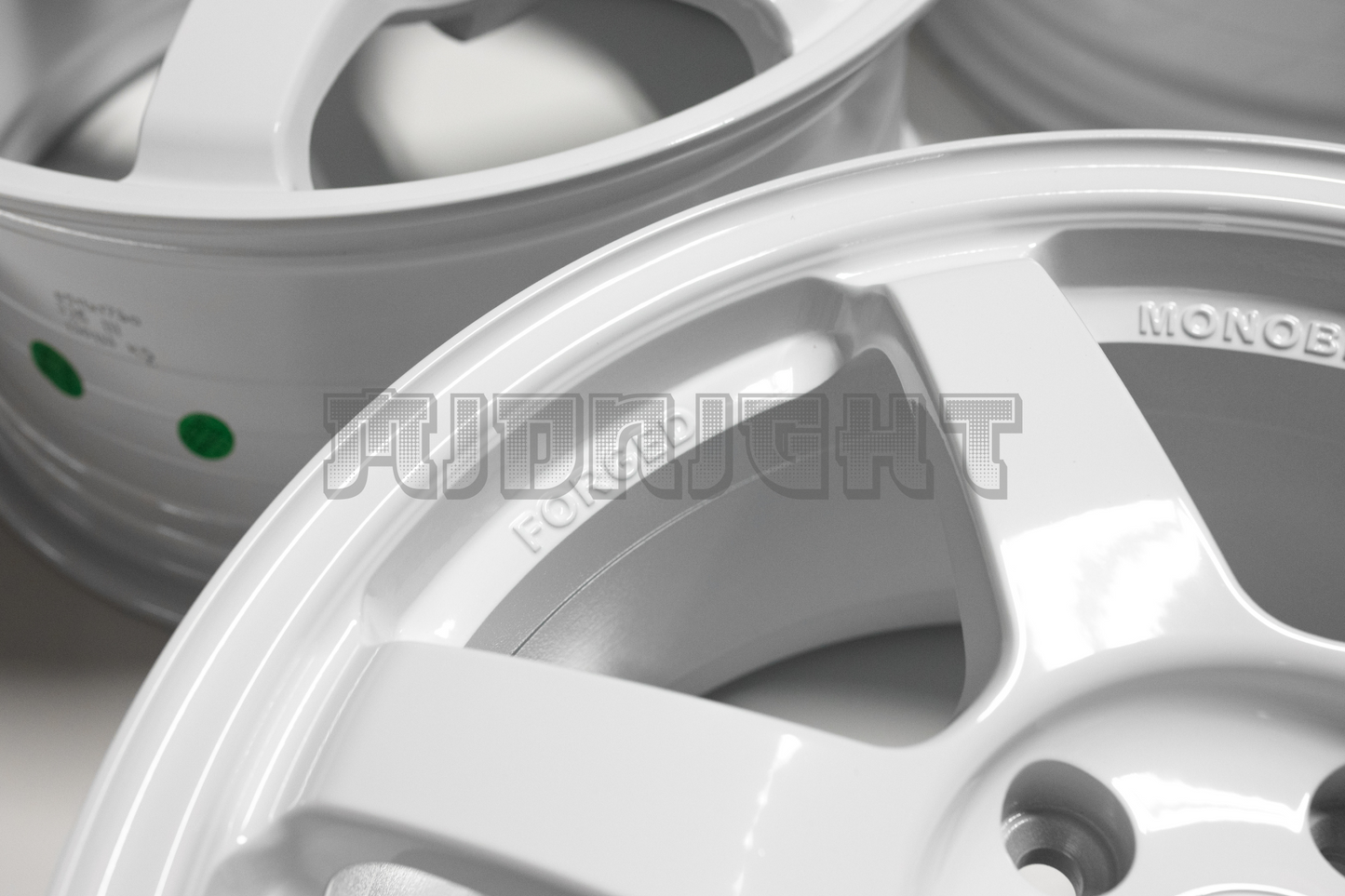 Volk Racing TE37 Saga Style 17" 8J +42 (5X112)
