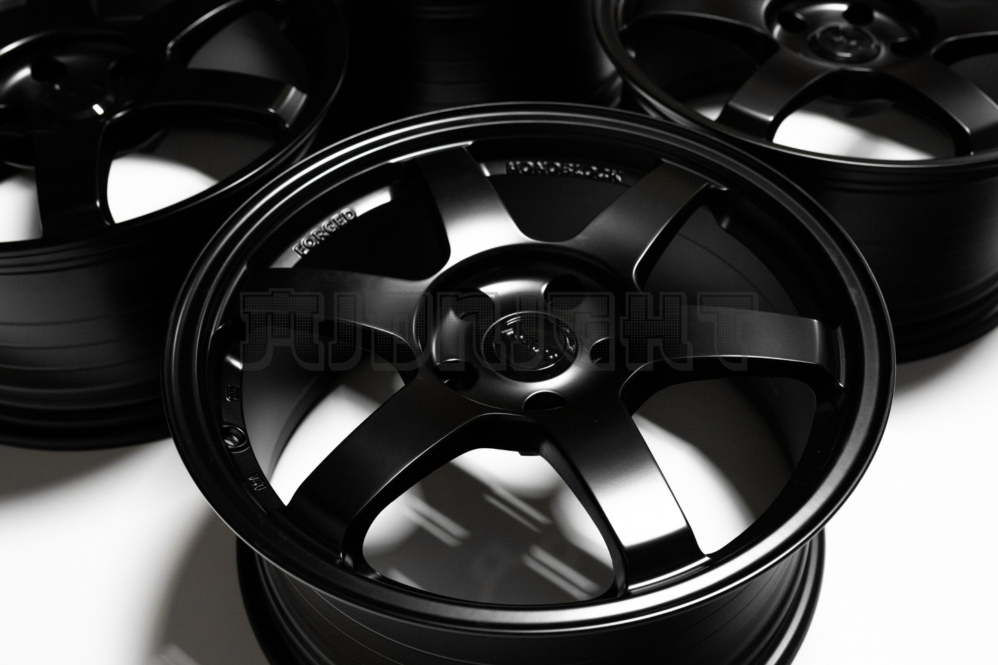Volk Racing TE37 Saga Style 17" 8J +42 (5X114.3)