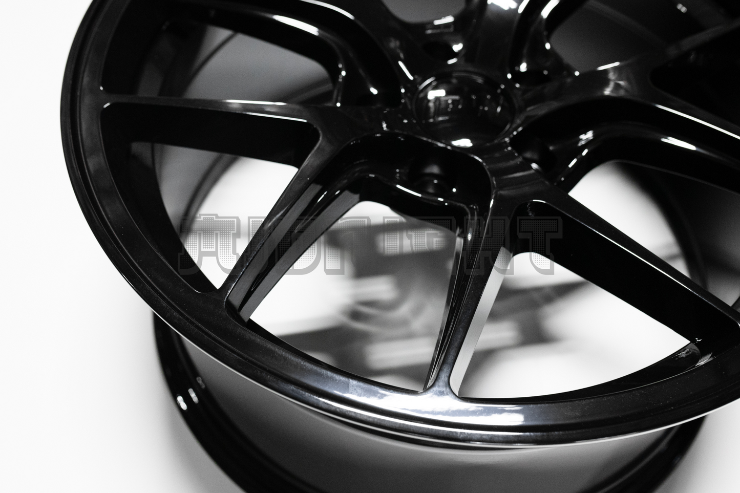 IPW 18" 9J +35 (5X114.3)
