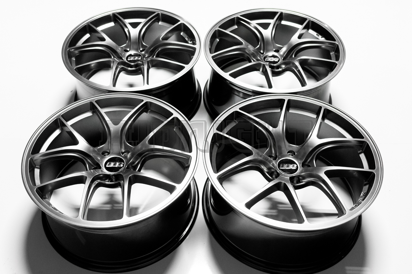 BBS RIA Style 20" 9.5J +35 (5X114.3)