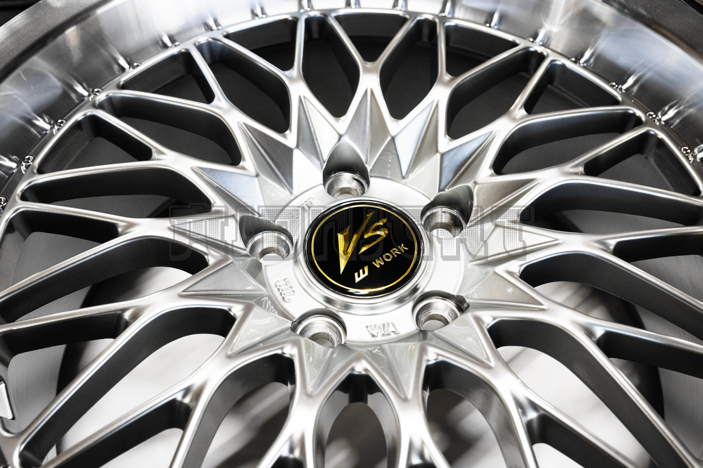 Work VSXV Style 18" 8.5J +35 (5x112)