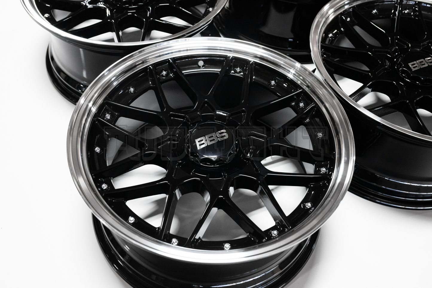 BBS RSII Style 18" 8J +30 (5X114.3/5X120)