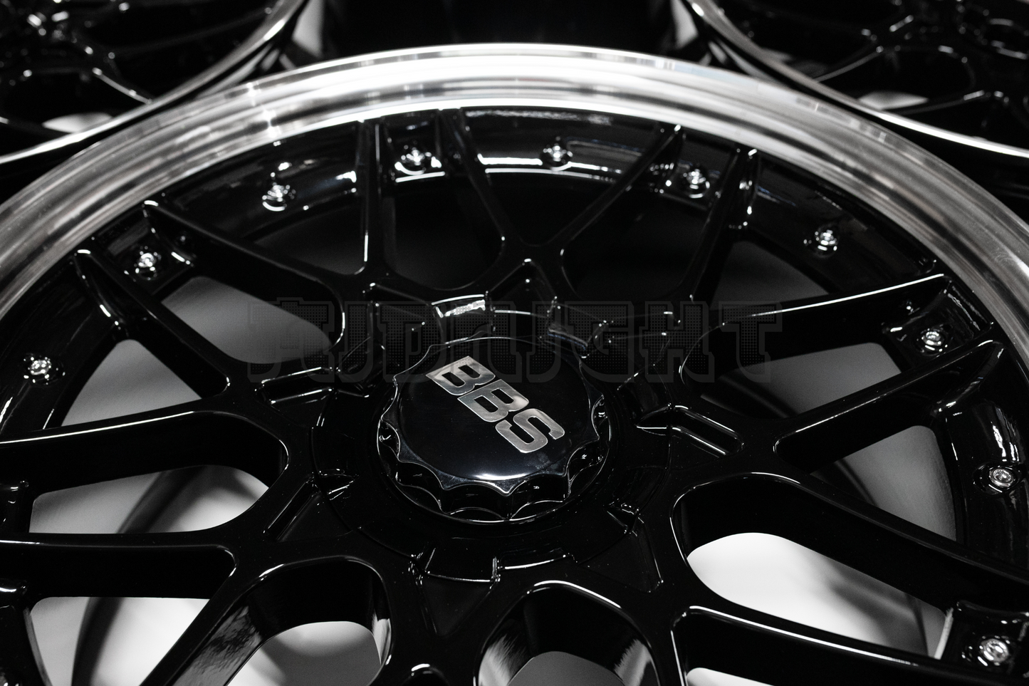BBS RSII Style 18" 8J +30 (5X114.3/5X120)