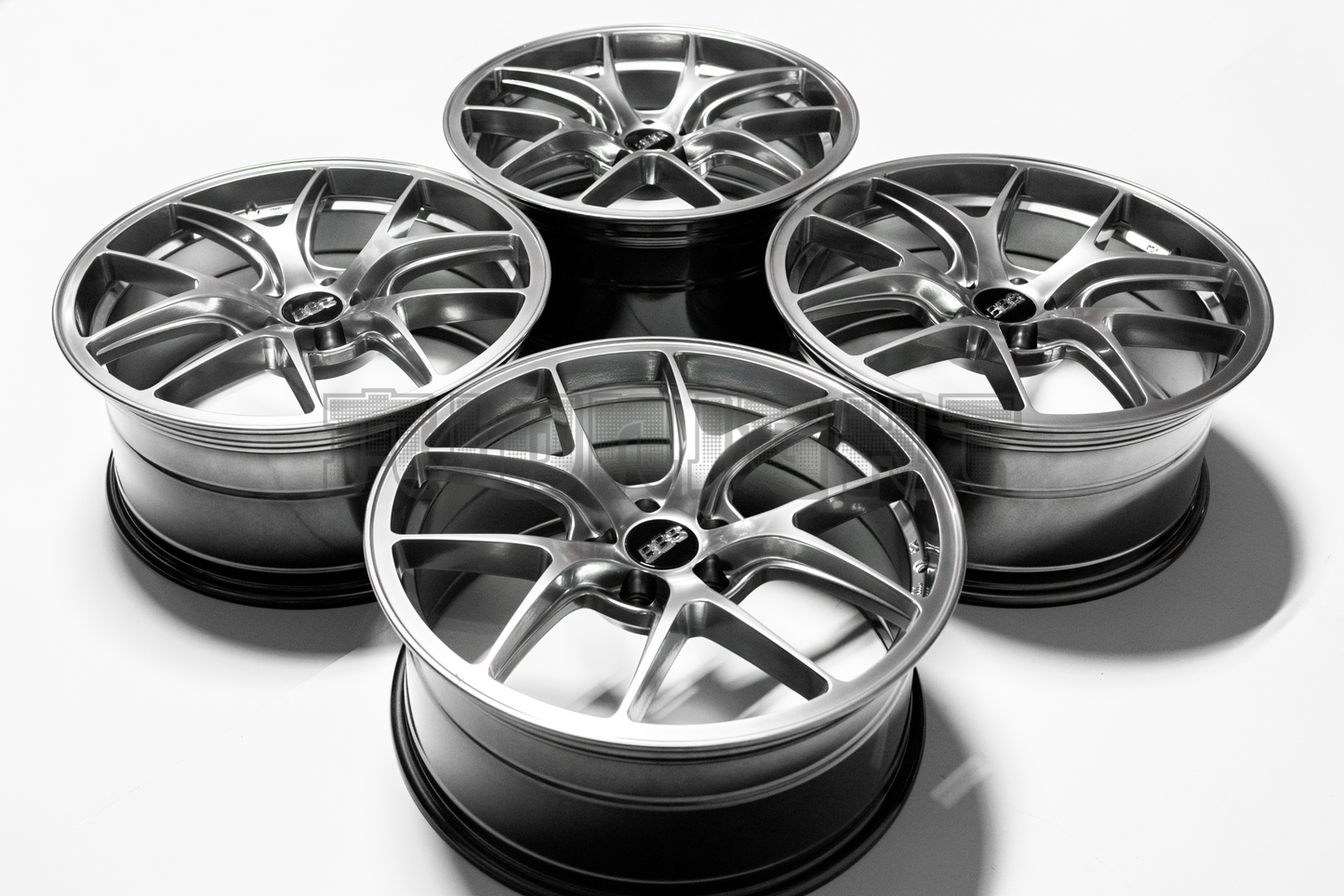 BBS RIA Style 19" 8.5J +33 (5X120)