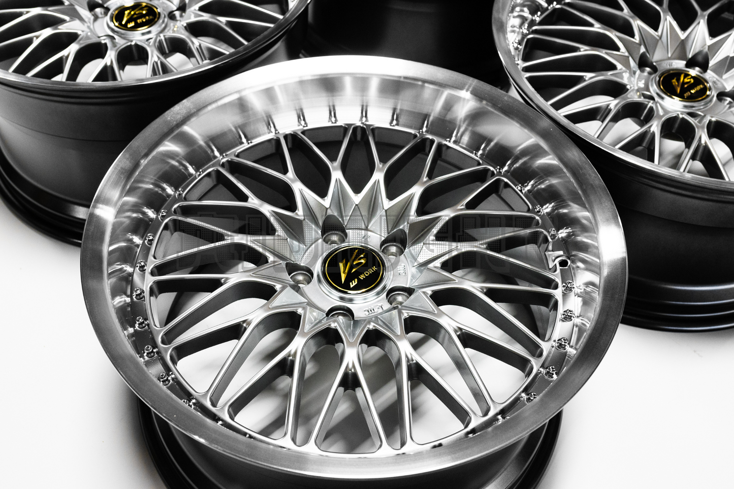 Work VSXV Style 19" 9.5J +22, 10.5J +25 (5x114.3)