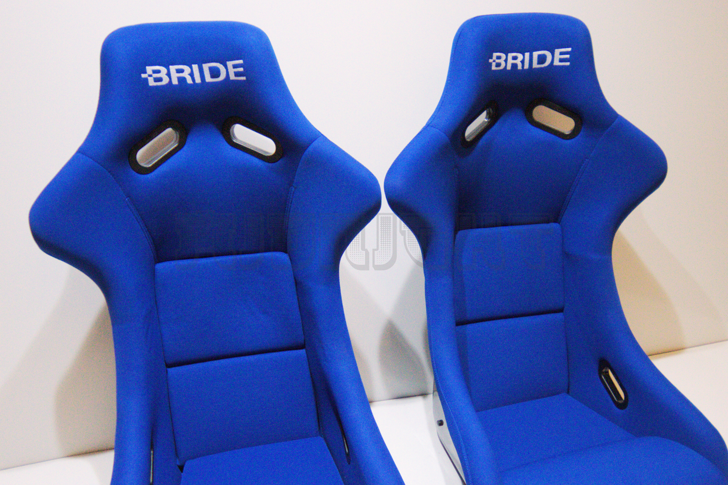 Bride Zeta III Carbon Fiber Style Blue Fabric Fixed Back Seat