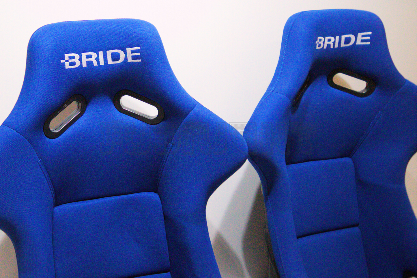 Bride Zeta III Carbon Fiber Style Blue Fabric Fixed Back Seat