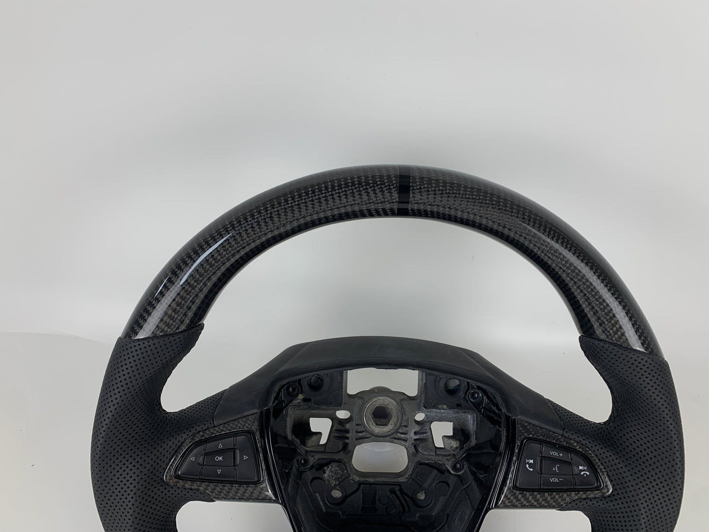 Carbon Fiber Steering Wheel W/ Black Stripe For Ford Focus RS ST MK3 2015-2018