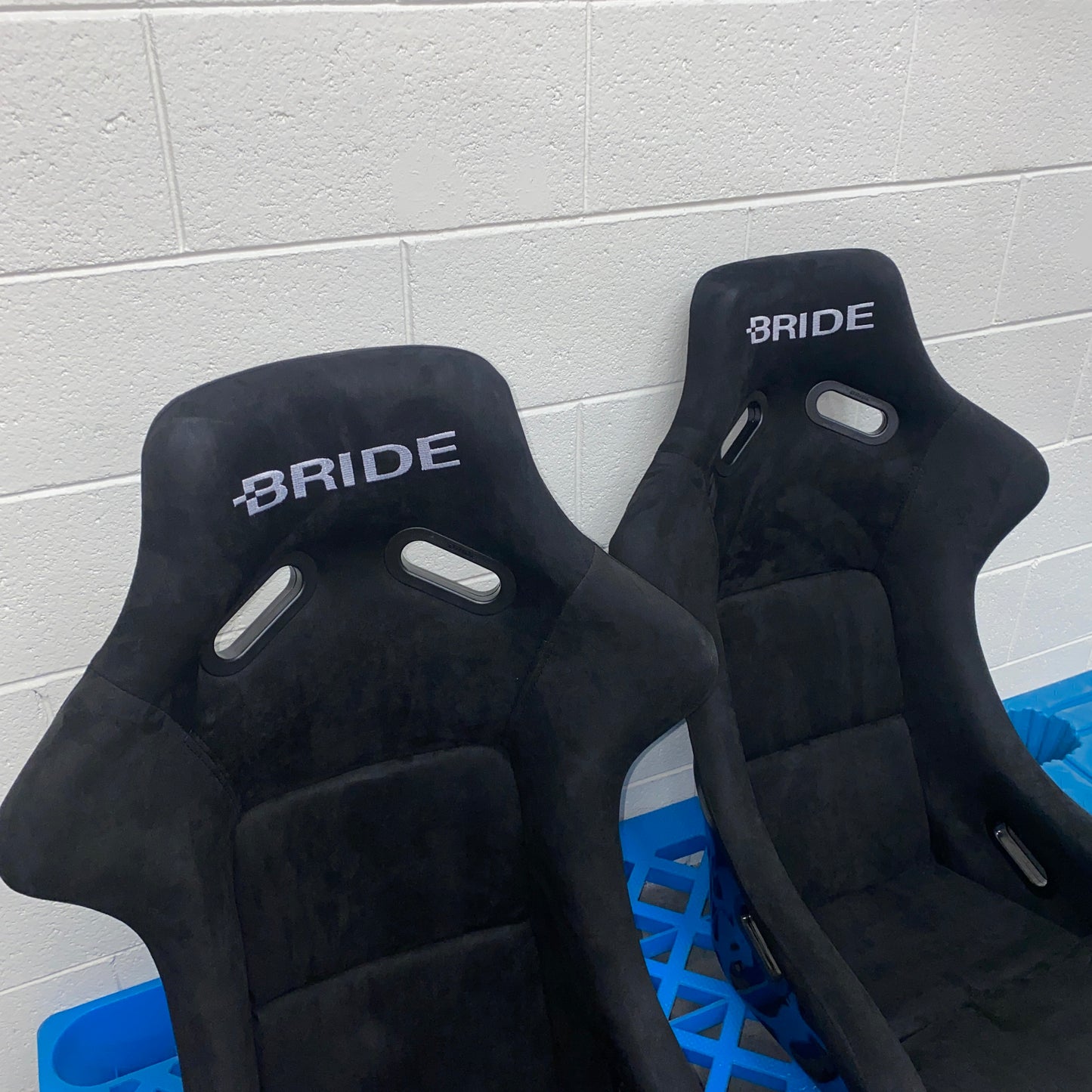 Bride Zeta III Carbon Fiber Style Black Suede Alcantara Fixed Back Seat