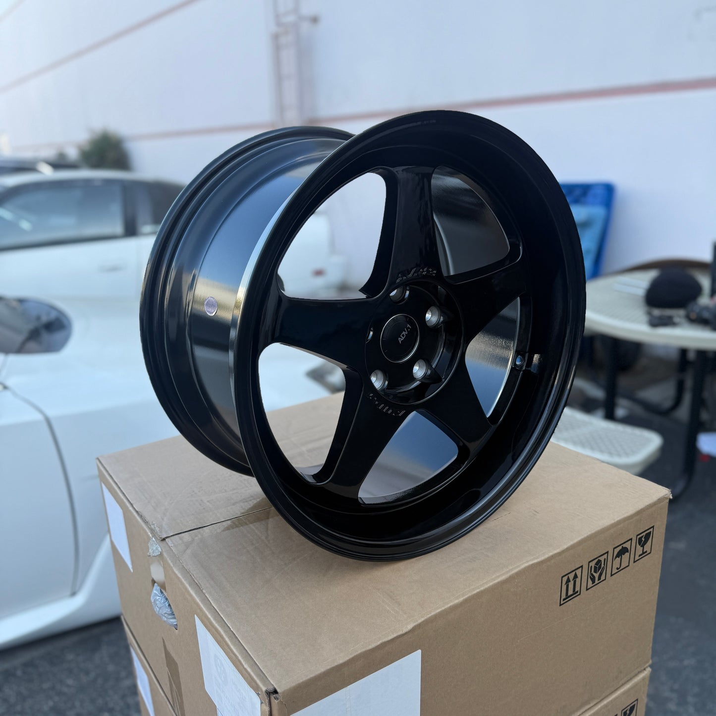 18" Gloss Black AVID1 AV42 Style Wheels Rims 18x8.5/9.5 +35 5x114.3 CB73.1
