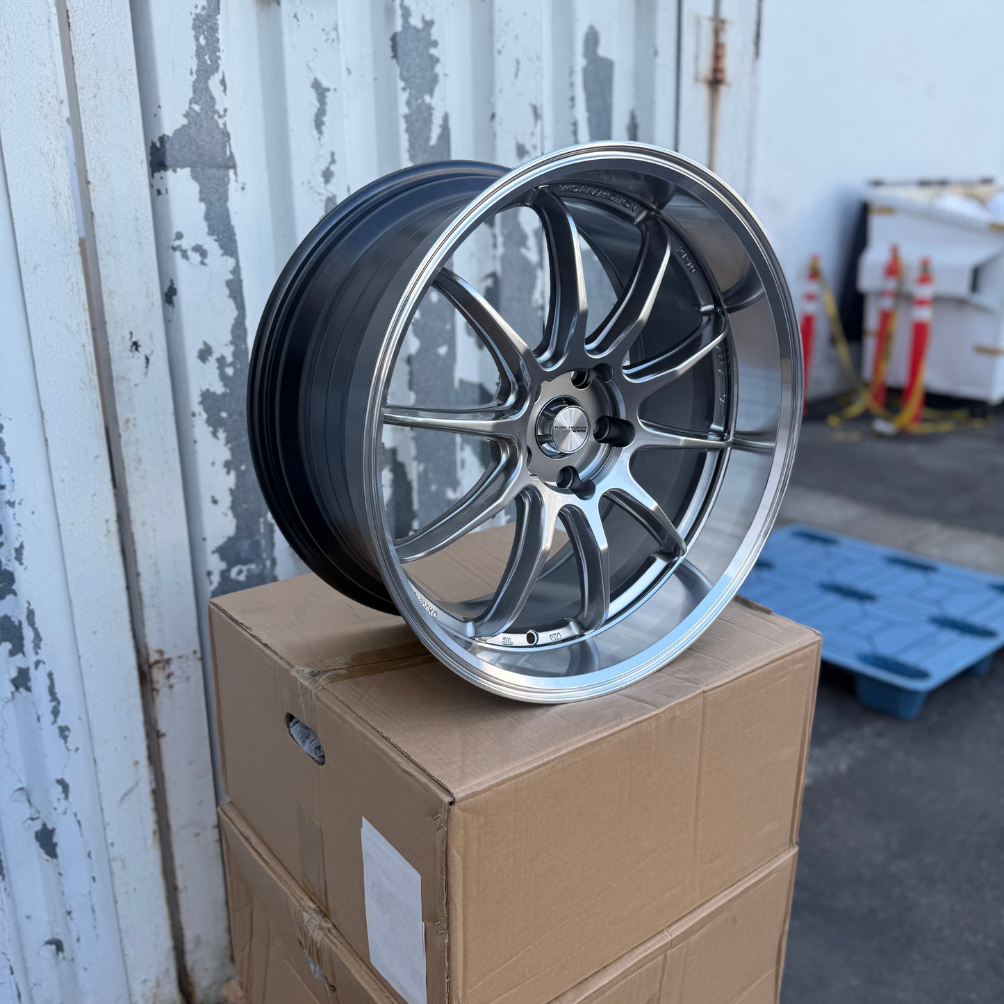 19" Gray/Machined Work ZR10 Style Wheels Rims 19x8.5/9.5 +35/38 5x120 CB72.6