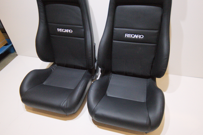 Recaro Specialist Style Black Leather Reclinable Bucket Seat