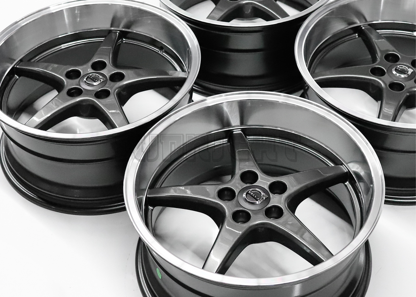 Gunmetal Machined Lip Wheels For Volvo Squared Set