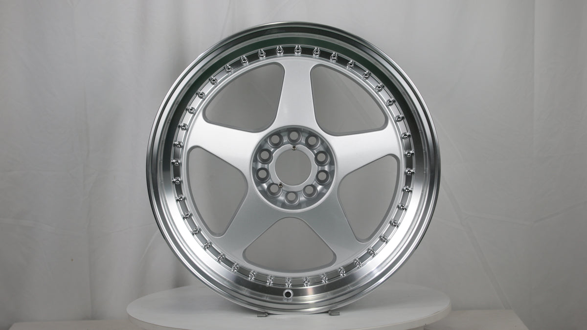18" Silver Machined Lip OZ Futura Style Wheels Staggered Set 18x8.5 +35 / 18x9.5 +35 5x112/5x120