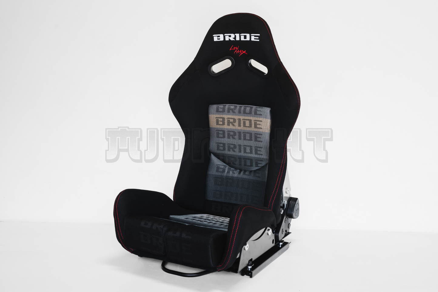 Bride Stradia I Style Black Gradation Reclinable Bucket Seat