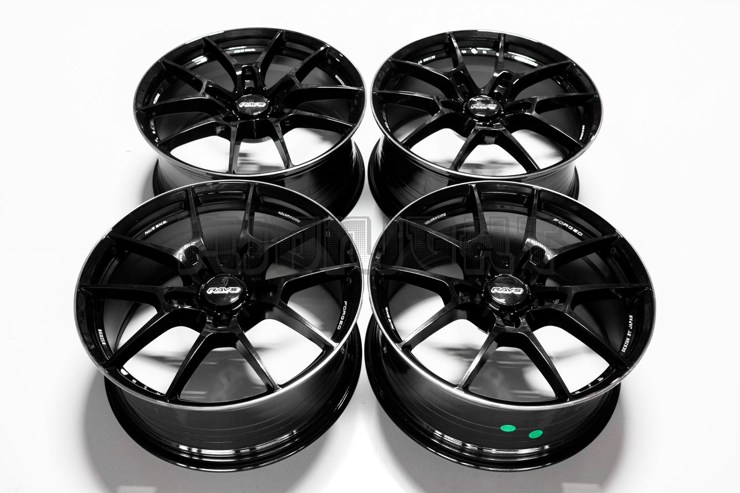 Volk Racing G025 Style 19" 8.5J +40 (5X114.3)