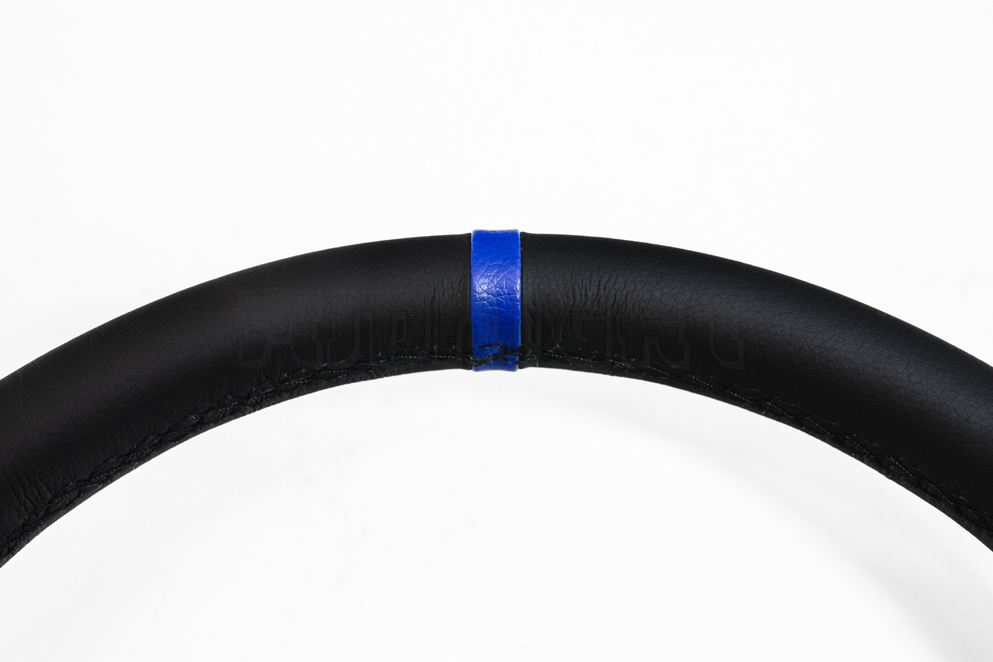 MOMO MOD 08 Style 330mm Leather Steering Wheel