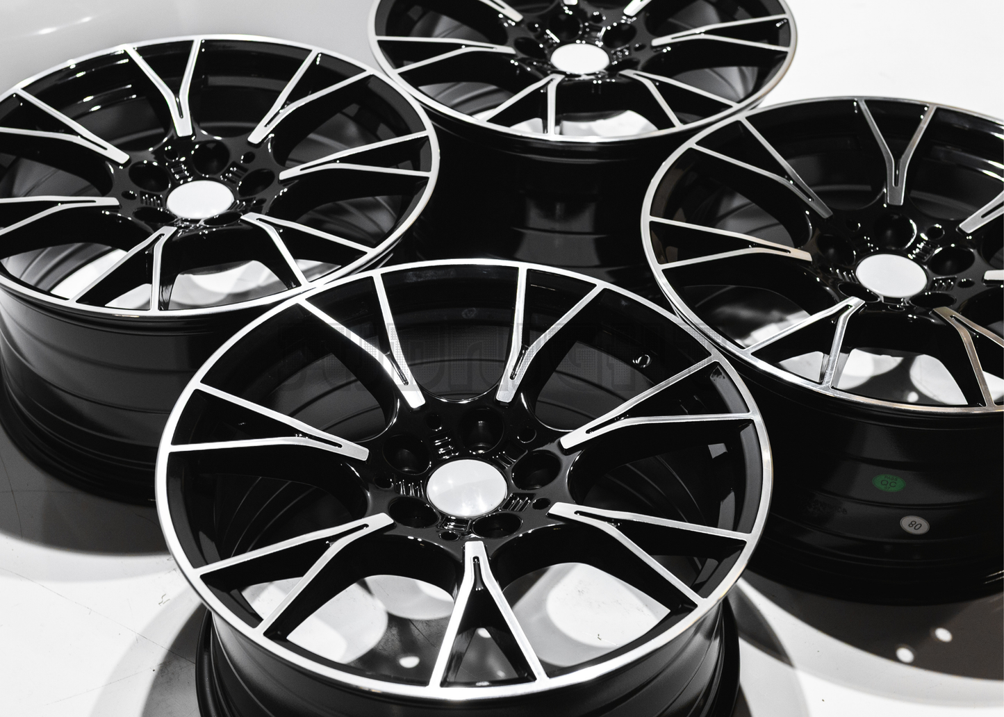 18" Gloss Black Machined Wheels For BMW (5x120) Square Set