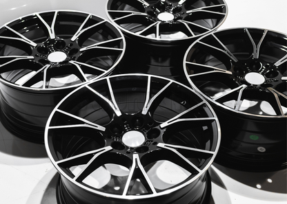 18" Gloss Black Machined Wheels For BMW (5x120) Square Set