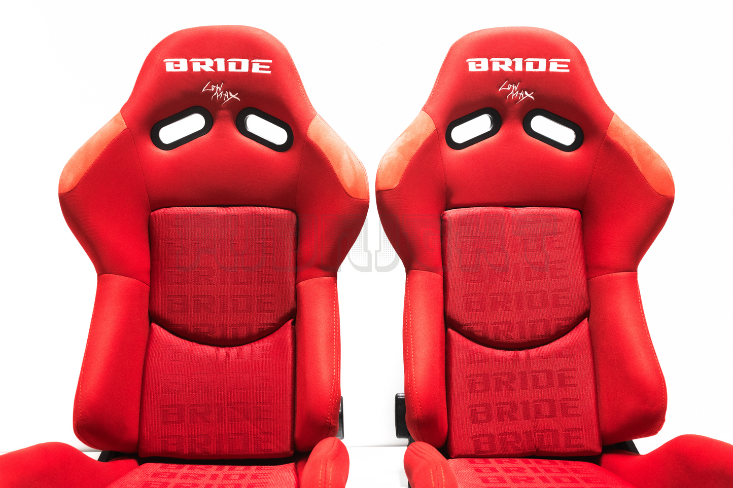 Bride Stradia I Style Red Gradation Reclinable Bucket Seat