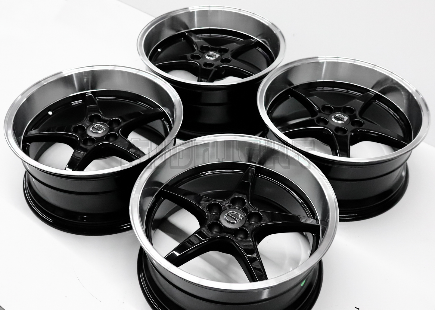 Gloss Black Machined Lip Wheels For Volvo Squared Set