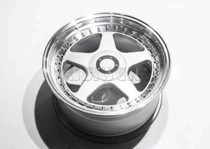 18" OZ Racing Futura M298 Style Wheels (5x120) Square Set
