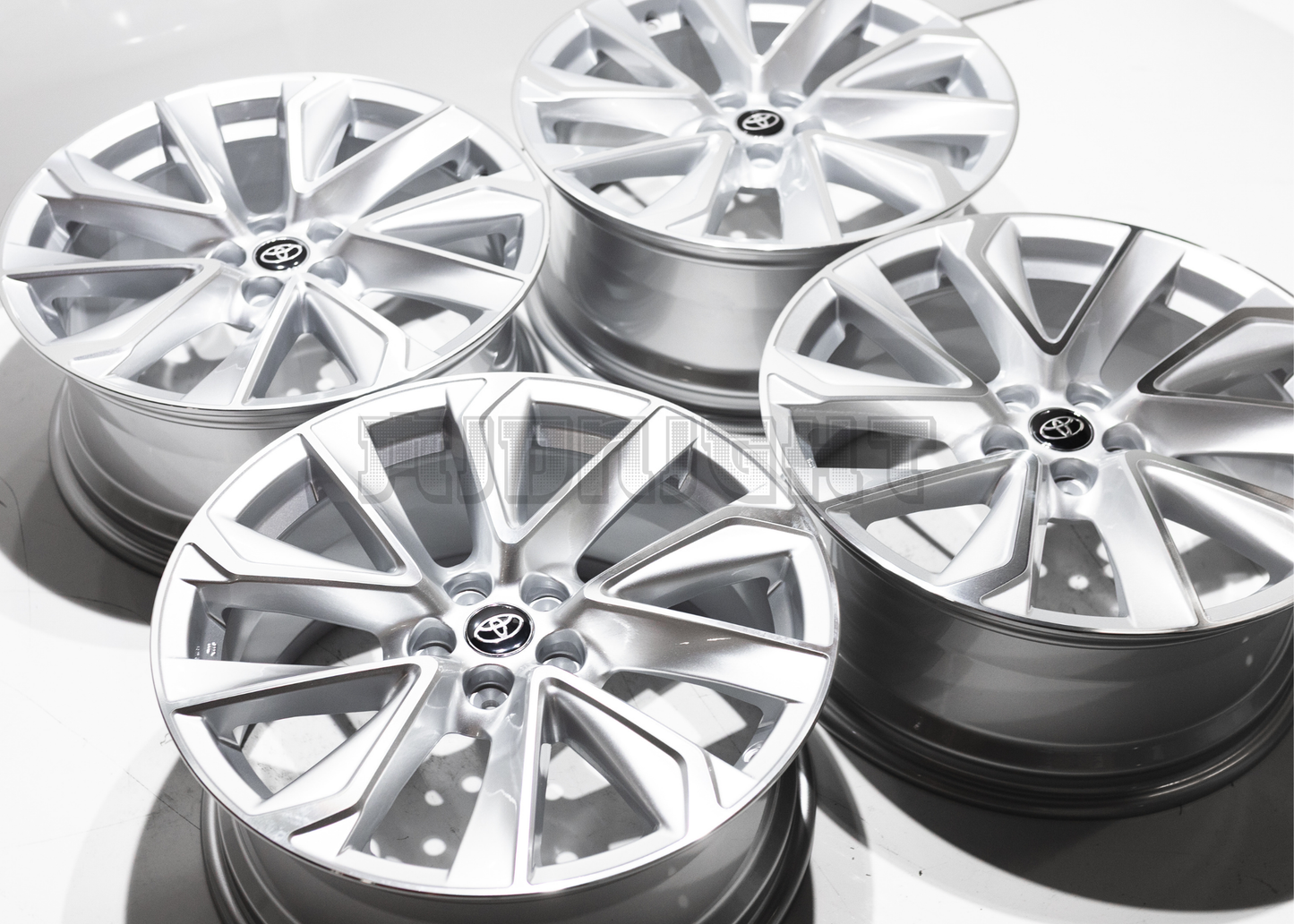18" Silver Machined Wheels For Toyota Sedan Van SUV (5x114.3) Square Set