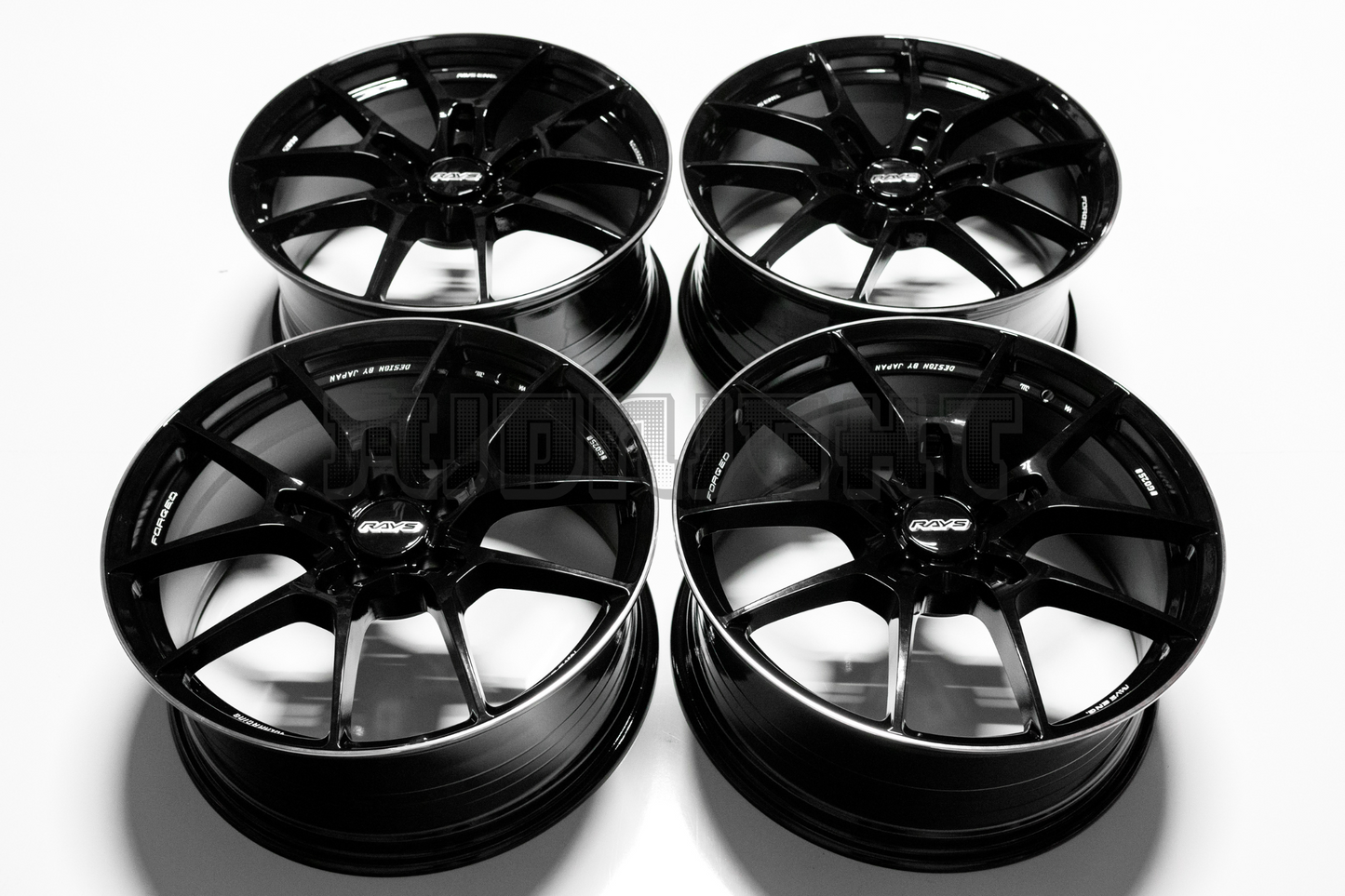 Volk Racing G025 Style 19" 8.5J +40 (5X112)