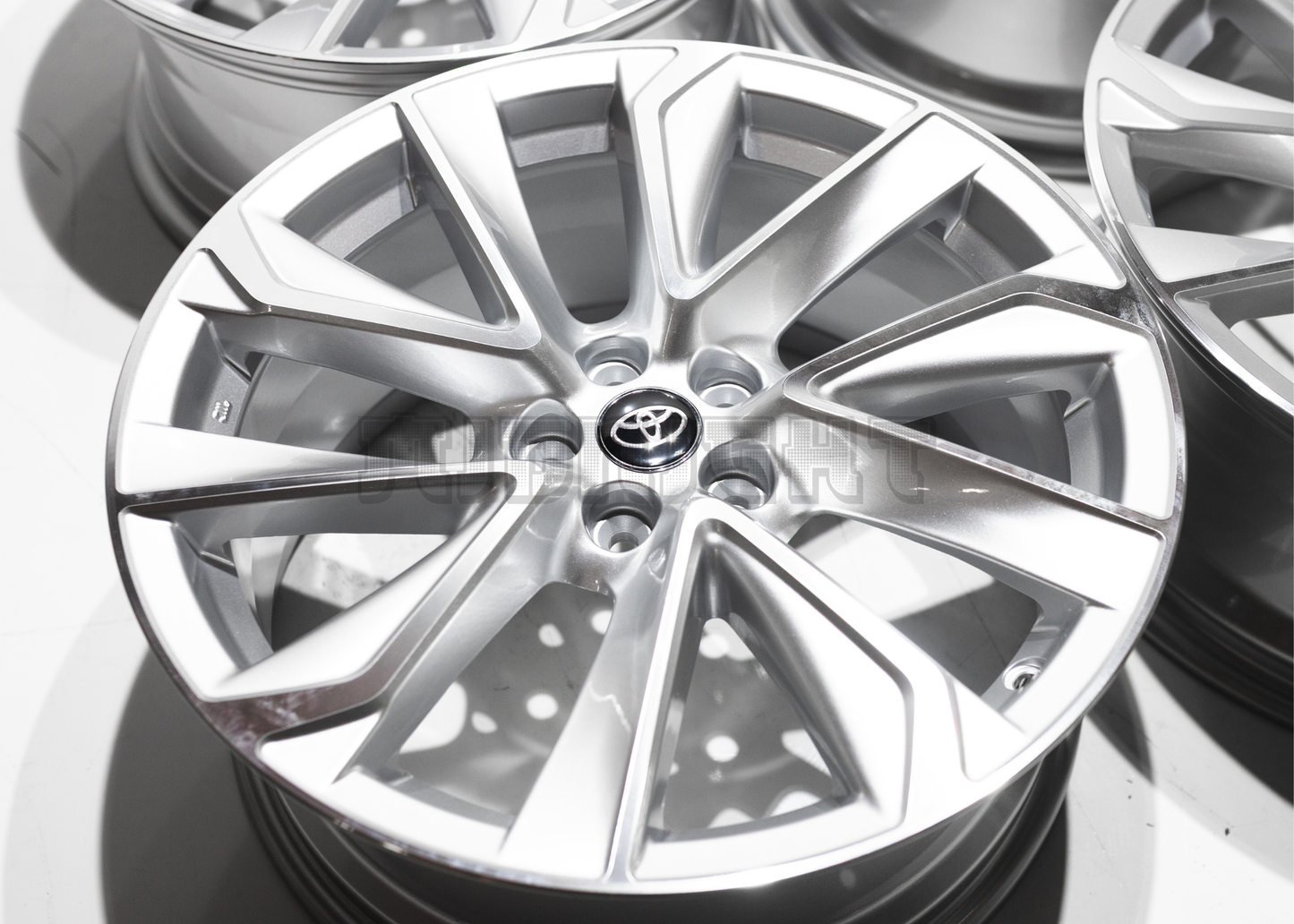 18" Silver Machined Wheels For Toyota Sedan Van SUV (5x114.3) Square Set