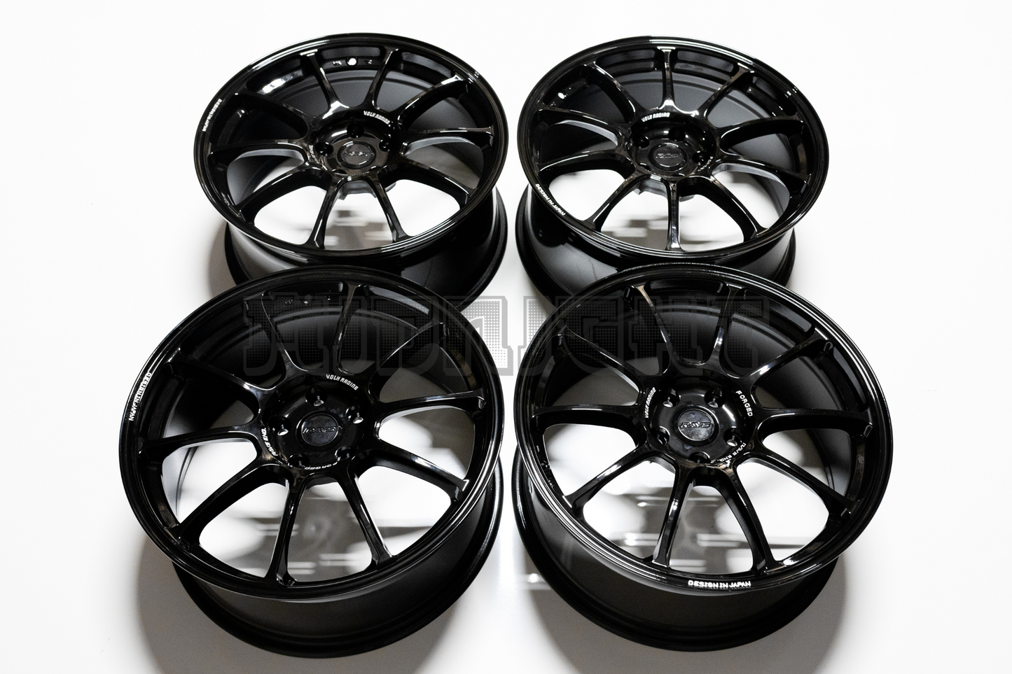 Volk Racing ZE40 Style 19" 8.5J +42 (5X112)