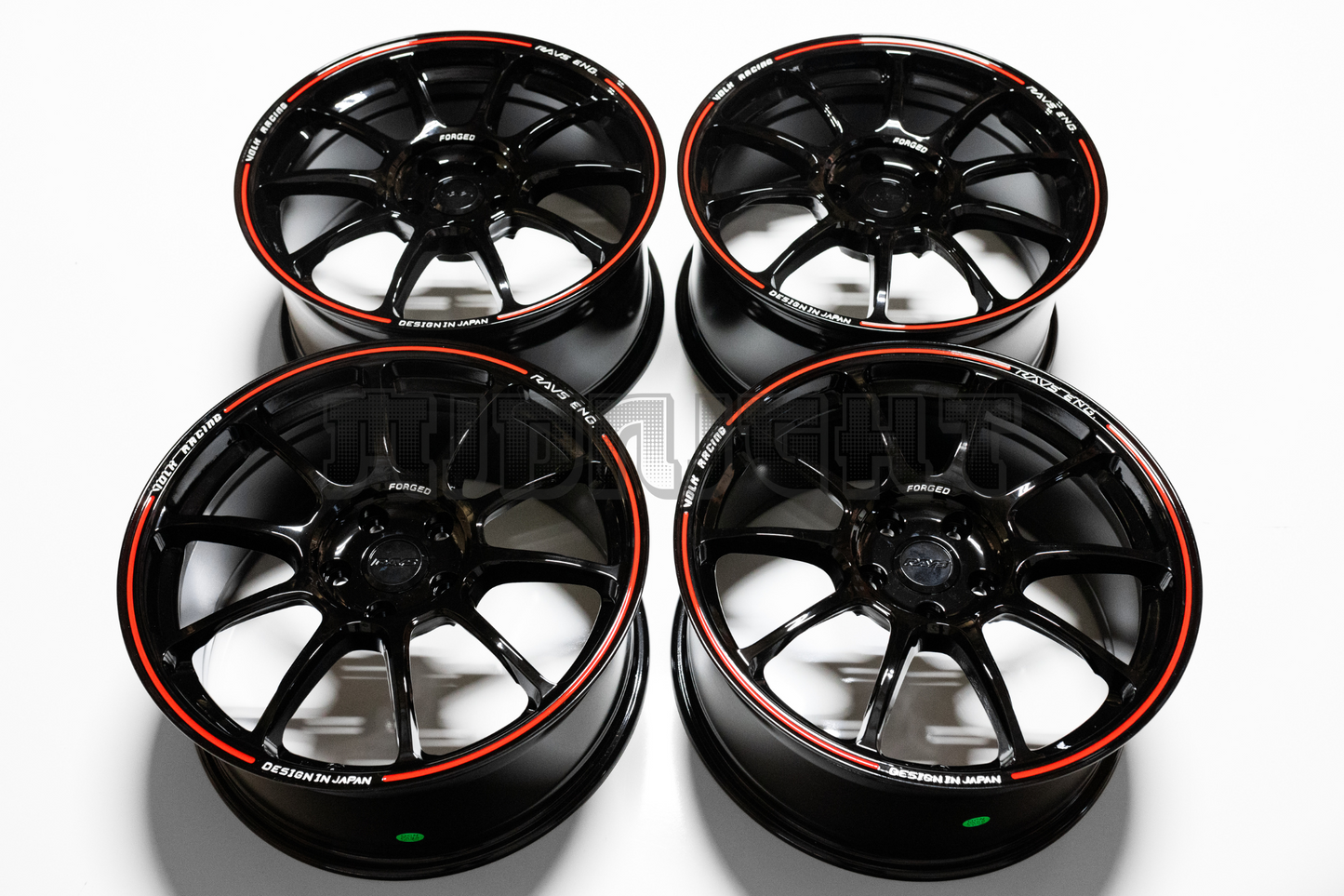 Volk Racing ZE40 Style 18" 8.5J +42 (5X112)