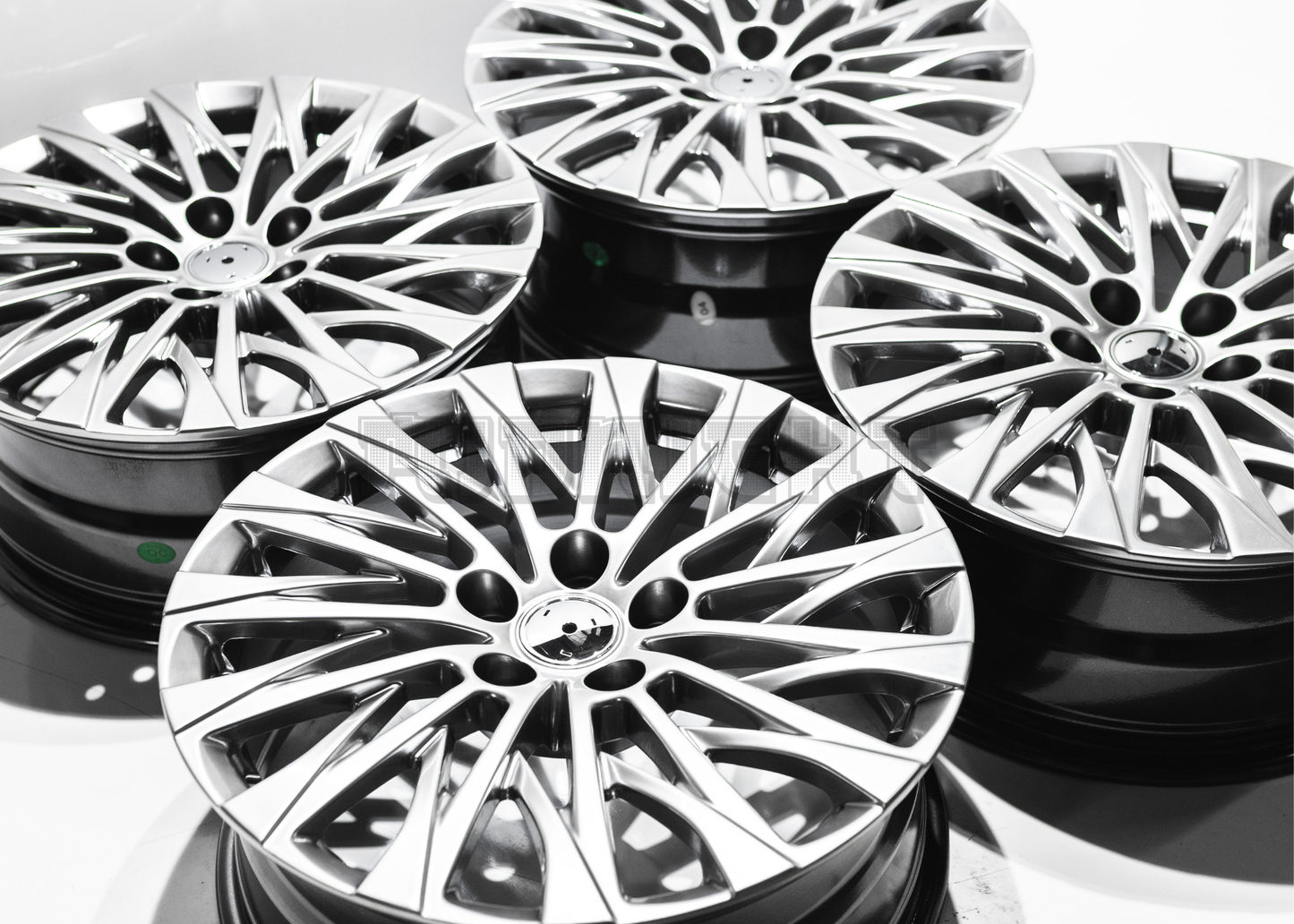 18" Gunmetal Wheels For Toyota Sedan Van SUV (5x114.3) Square Set