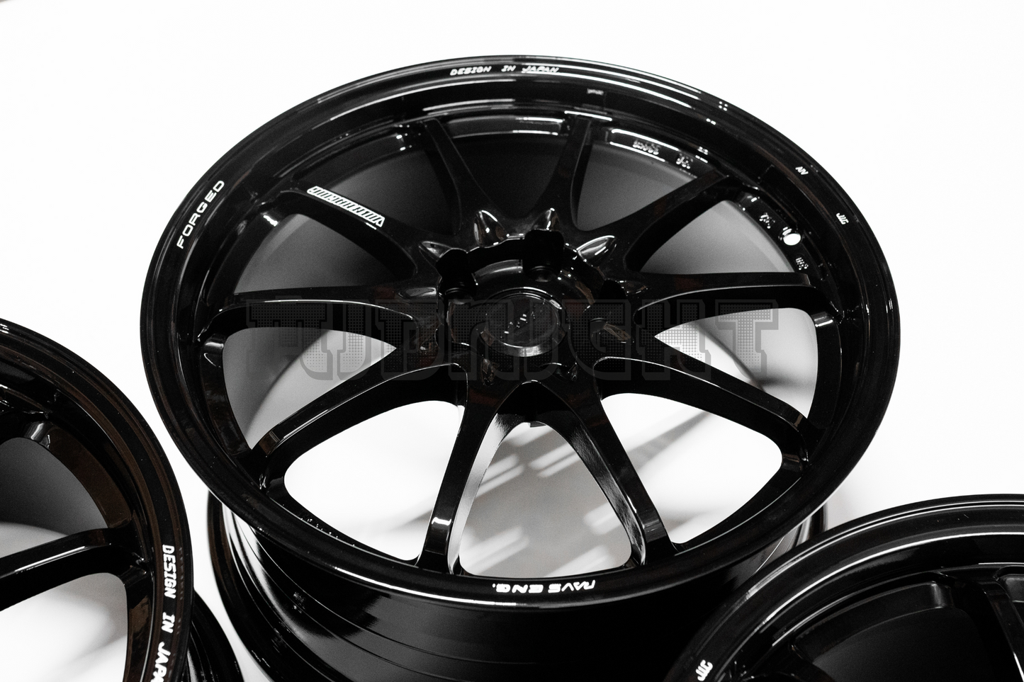 Volk Racing CE28 Style 18" 8.5J +38 (5X114.3)