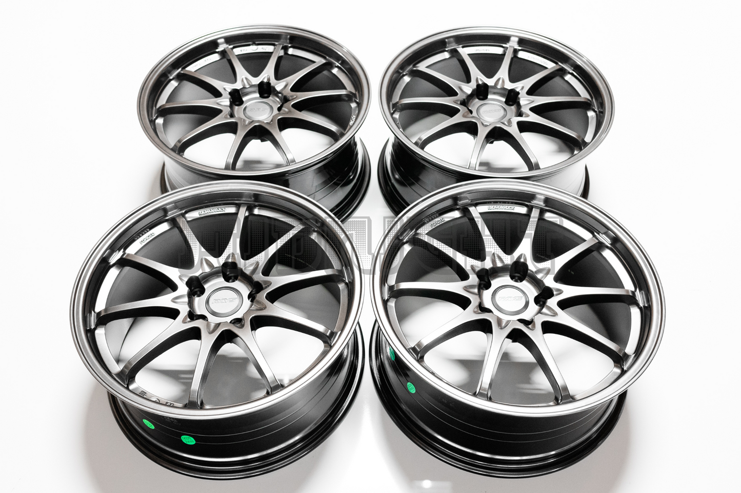 Volk Racing CE28 Style 18" 8.5J +38 (5X114.3)