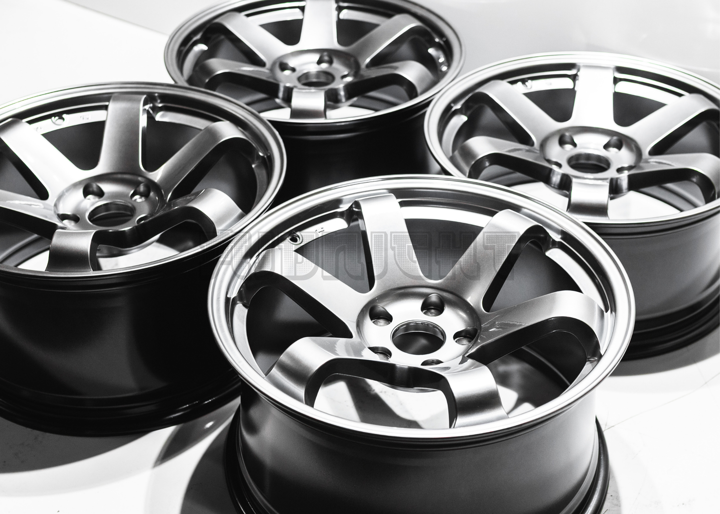 18" Gunmetal Rays TE37 Style Wheels (5x114.3) Staggered Set 18x8.5/9.5