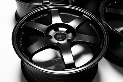 Volk Racing TE37 Saga Style 17" 8J +42 (5X114.3)