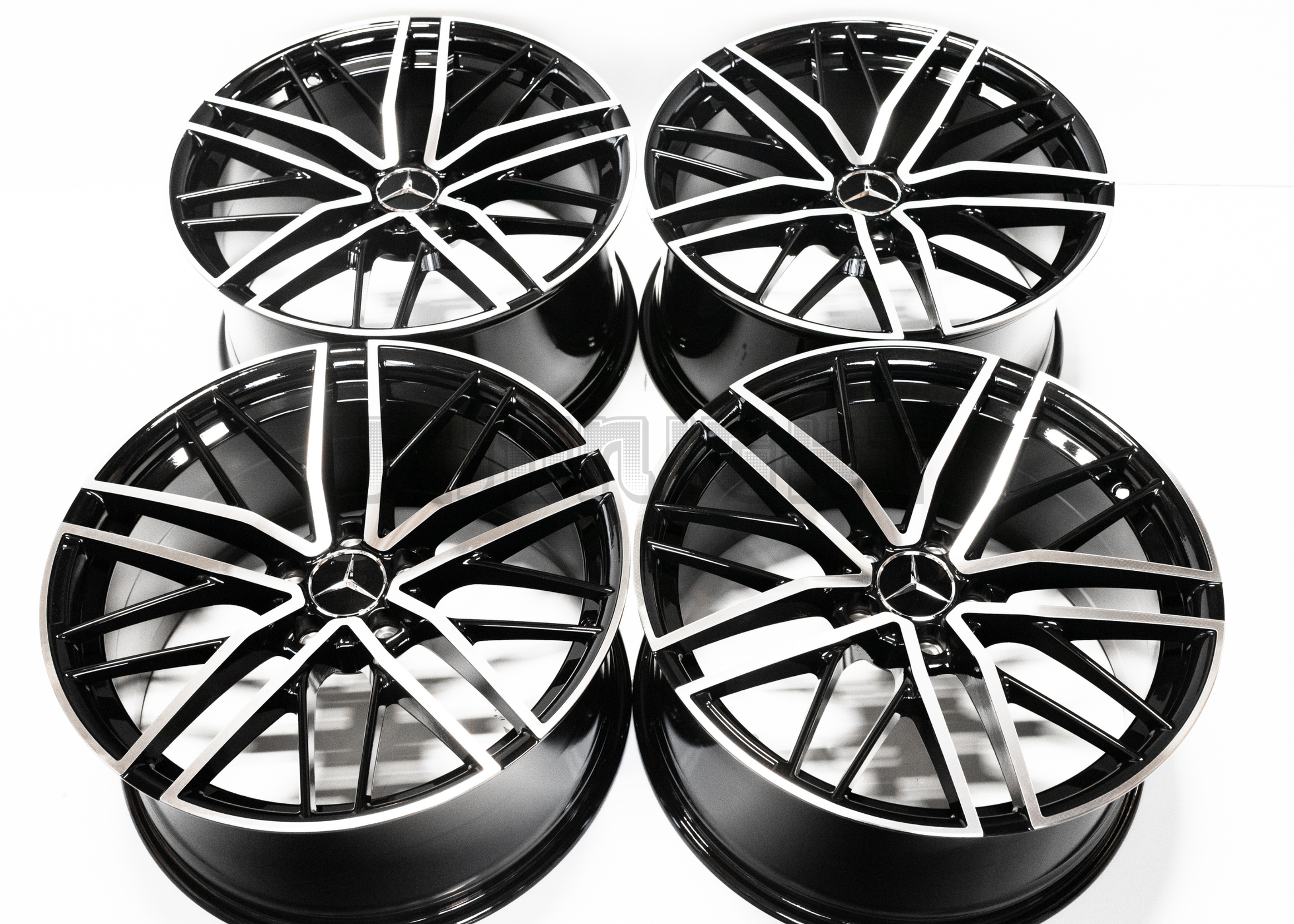 Full. Square Rims 19