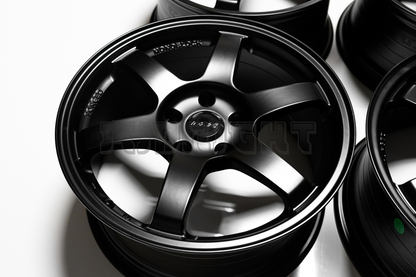 Volk Racing TE37 Saga Style 17" 8J +42 (5X114.3)