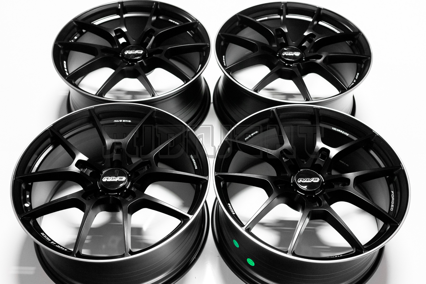 Volk Racing G025 Style 19" 8.5J +40 (5X114.3)