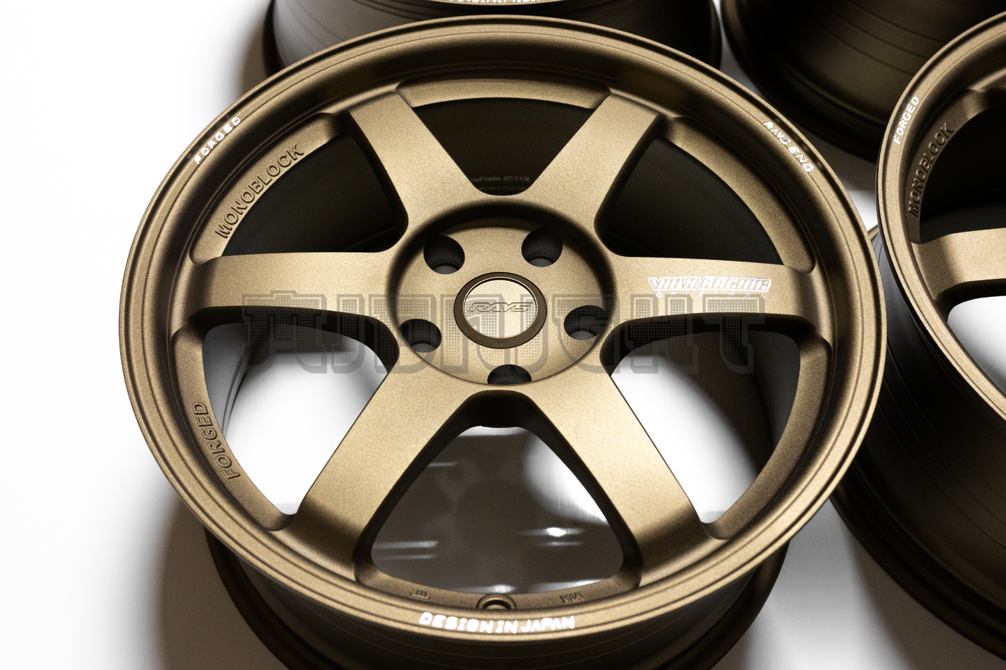 Volk Racing TE37SL Saga Style 18" 8.5J +35 (5X120)