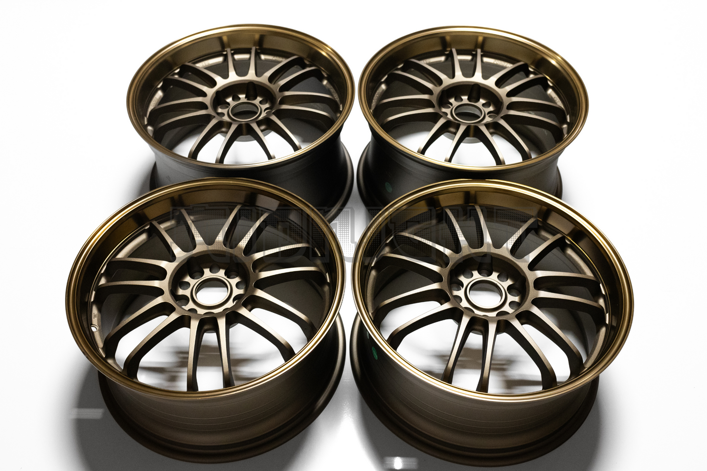 Volk Racing RE30 Style 18" 8.5J +38, 9.5 +40 (5X114.3)