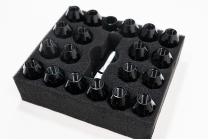 D1 Spec Style Black Racing Composite Formula Spline Lug Nut Set M12xP1.25 / M12x1.5