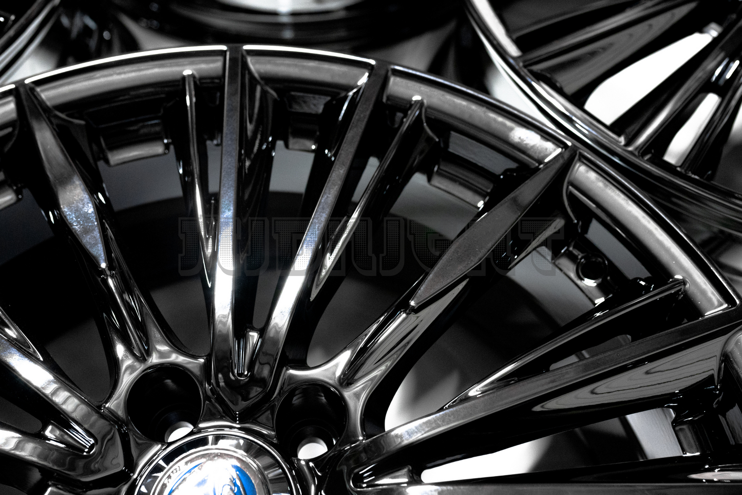 Rays VERSUS STRATAGIA VOUGE Style 19" 8J +38 (5X114.3)