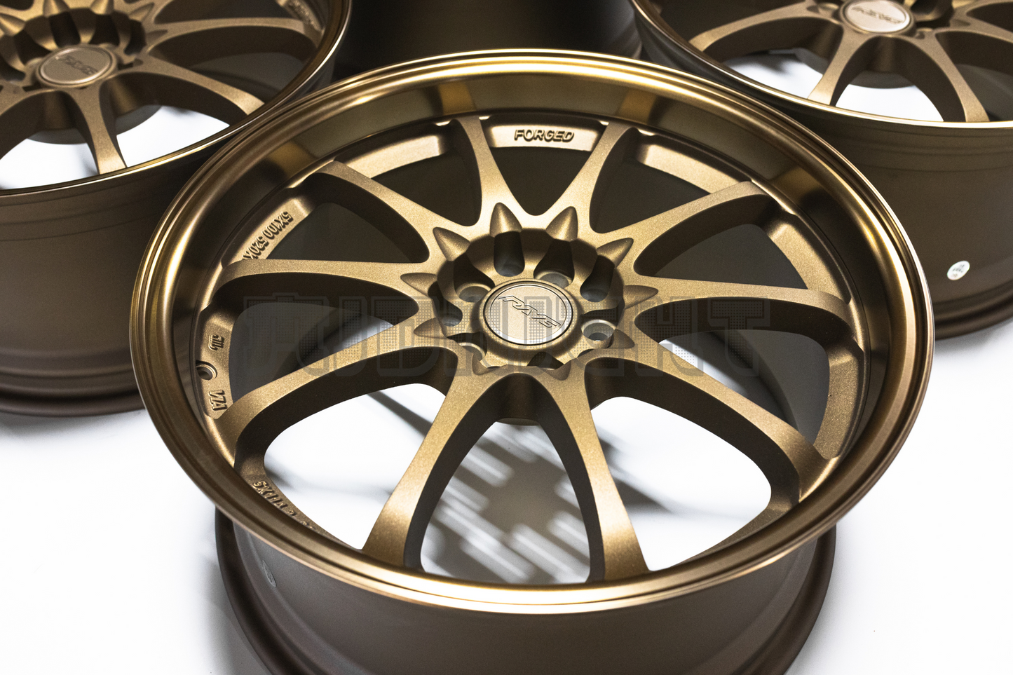 Volk Racing CE28 Style 18" 8.5J +35 (5X114.3)