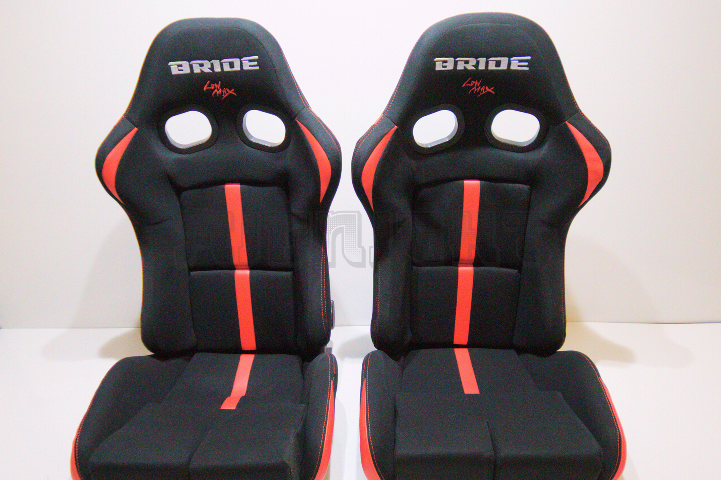 Bride Stradia III REIMS Style Red Reclinable Seat