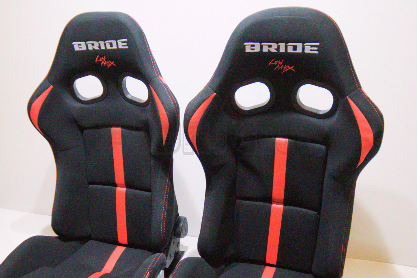 Bride Stradia III REIMS Style Red Reclinable Seat