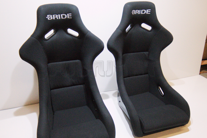 Bride Zeta III Carbon Fiber Style Black Fabric Fixed Back Seat